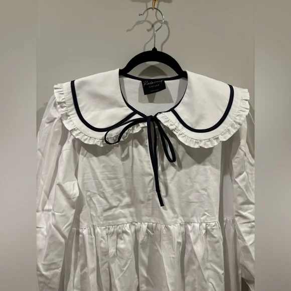 ASOS White Long Sleeve Gown with Bishop Sleeves - Picture 6 of 10